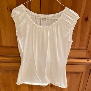 White scrunched t-shirt